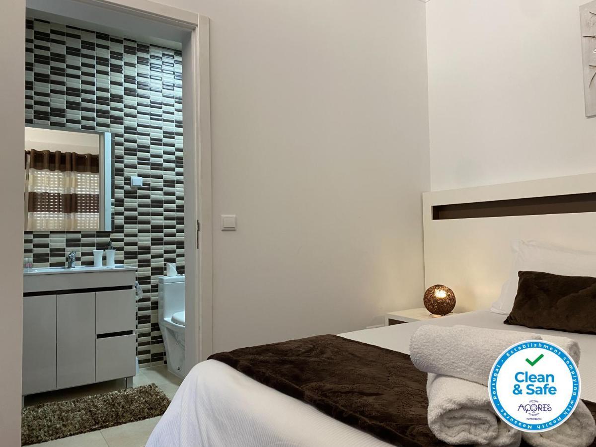The Rock Guest House Ponta Delgada Exterior foto