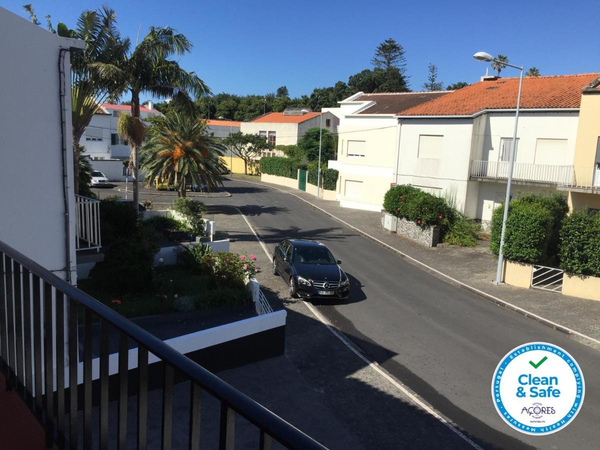 The Rock Guest House Ponta Delgada Exterior foto