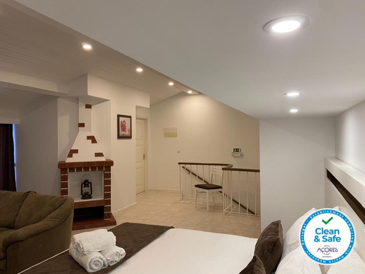 The Rock Guest House Ponta Delgada Exterior foto
