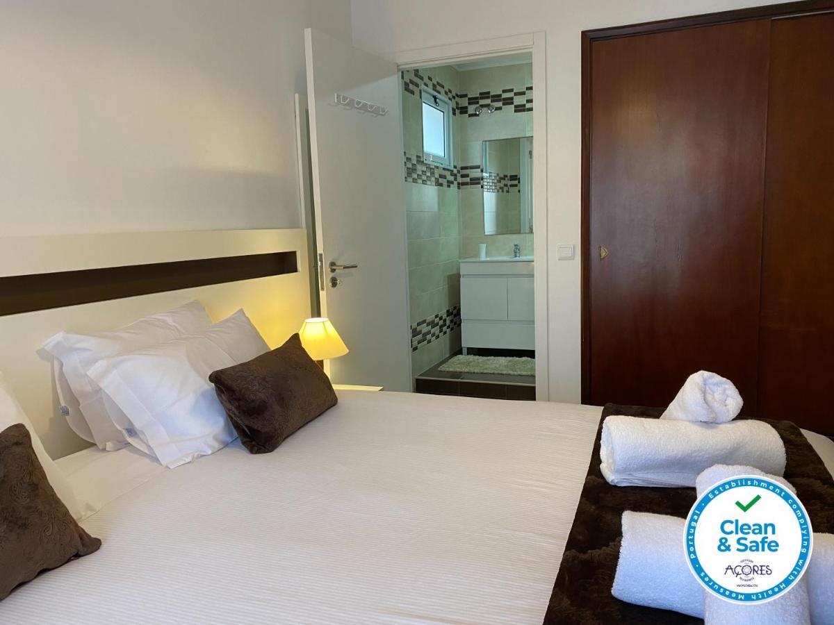 The Rock Guest House Ponta Delgada Exterior foto