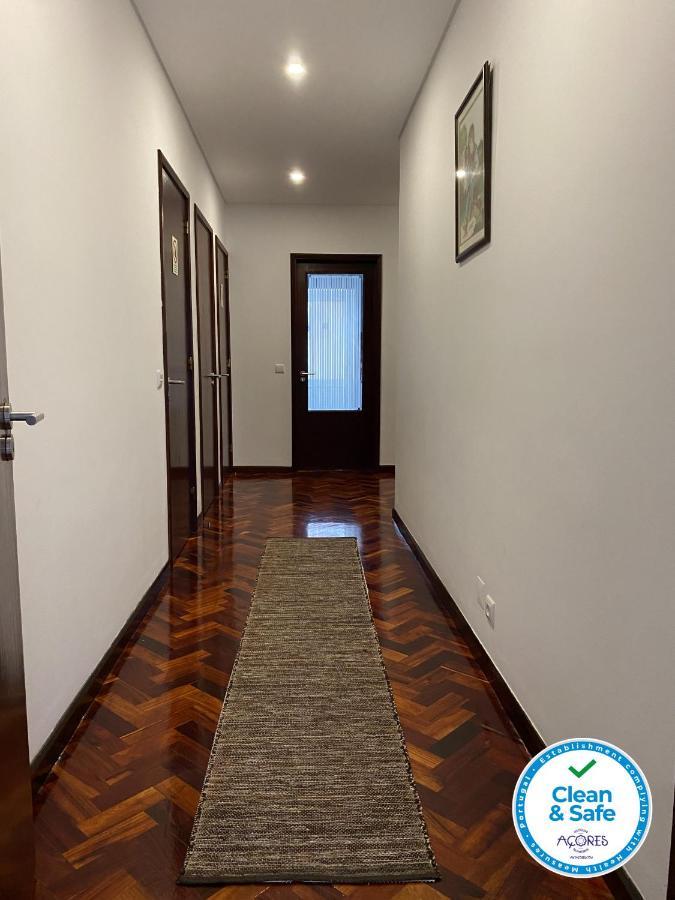 The Rock Guest House Ponta Delgada Exterior foto